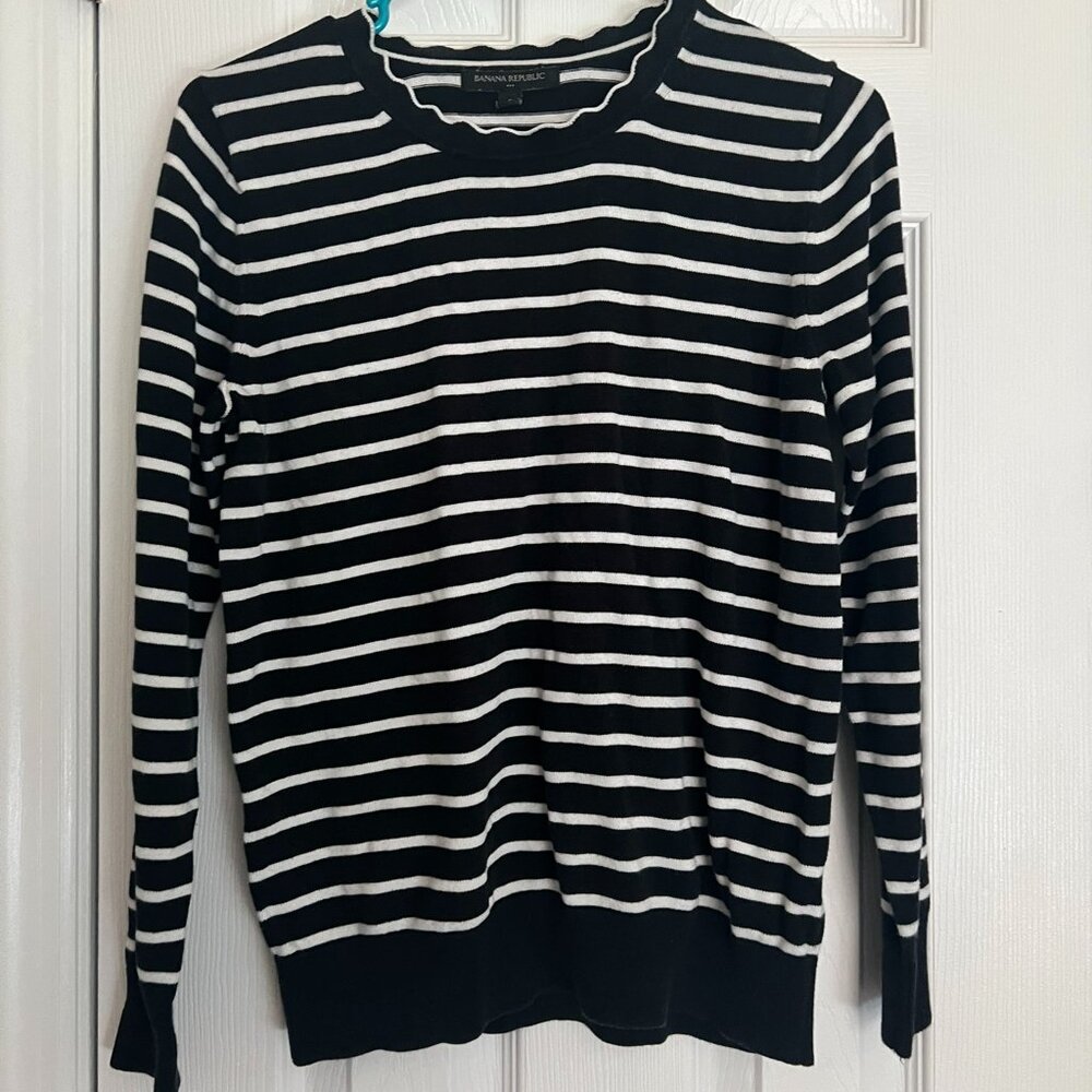 Black and White Striped Scallop Neck Sweater